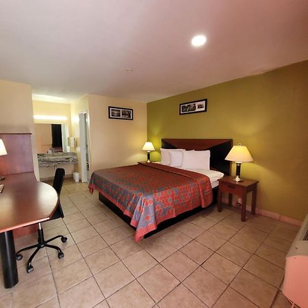 La Vista Motel Браунсвилл Экстерьер фото