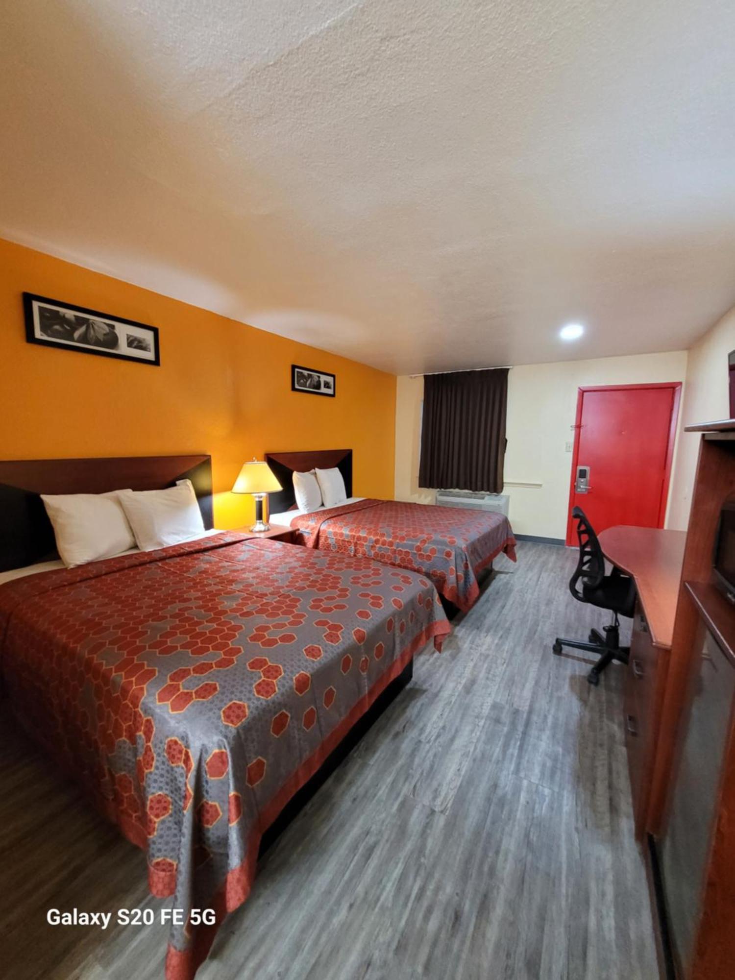 La Vista Motel Браунсвилл Экстерьер фото