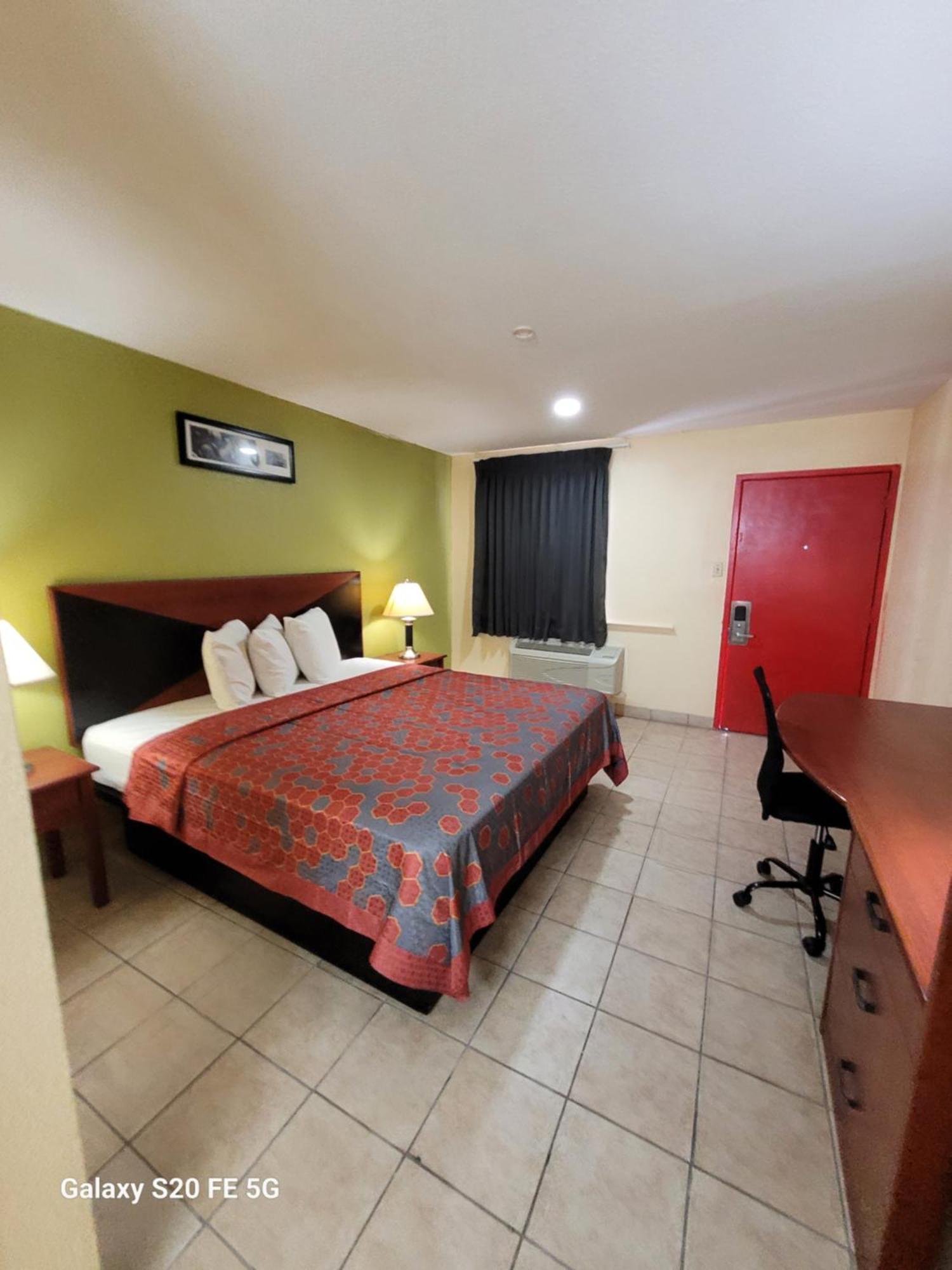 La Vista Motel Браунсвилл Экстерьер фото